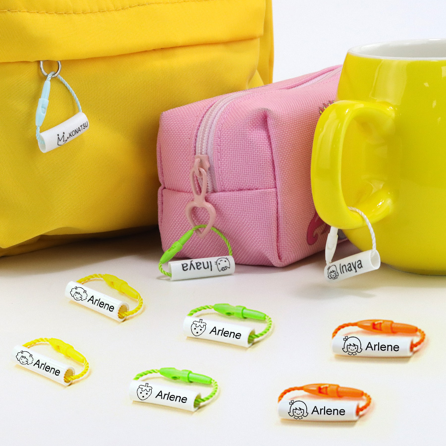 Baby Clothing Tags - Spersonalizowany pierścionek z imieniem Wisiorek Buty